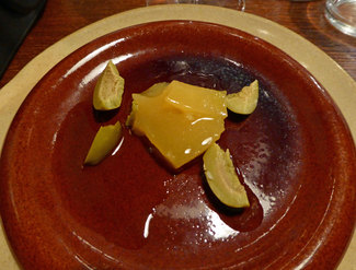 Aperitivo : Mandarina con olivas Waldorff