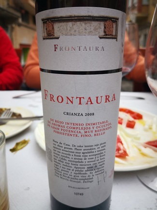 Etiqueta frontal