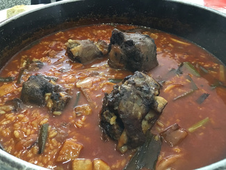 Arroz meloso de rabo de toro y setas