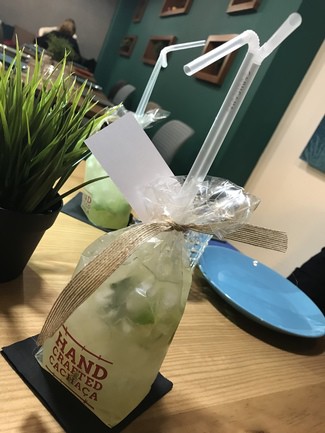 Original presentación de la Caipirinha