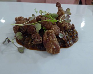 Mollejas de cordero, quínoa, salsa ras el hanout