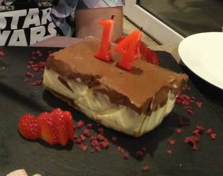 La tarta de cumpleaños de mi hijo.