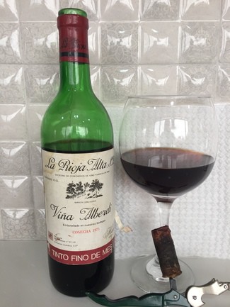 Viña Alberdi reserva 1975
