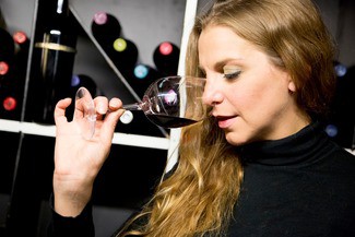 Entrevista a NURIA ESPAÑA. Una "REINA DE COPAS" en el  mundo del vino