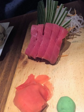 Sashimi de atún