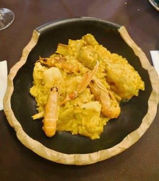 El meloso de cigalas y alcachofas