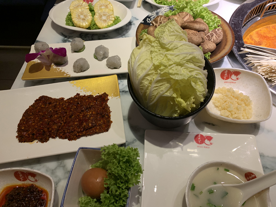 Restaurante Xiangtianxia Hot Pot Singapur