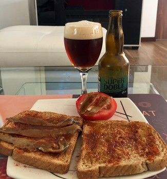 Con la "torraeta de anchoas"