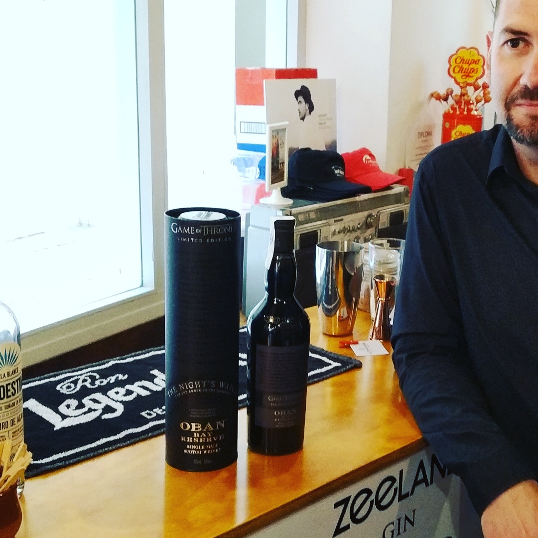 ya la tengo, lo estuve mirando y este Oban es el que mas me convenció, gracias.