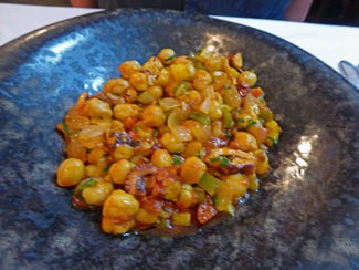 Ropa Vieja canaria de pulpo con mojo hervido