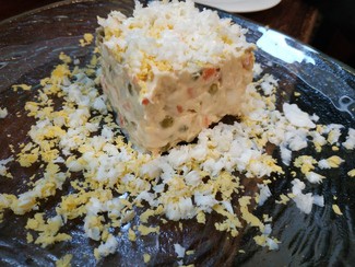 Cena1: 1/2 ensaladilla rusa