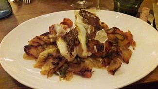 Cabracho con patatas a la pobre