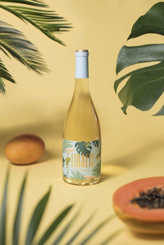Ellas prefieren los vinos afrutados, ellas  prefieren Libalis White