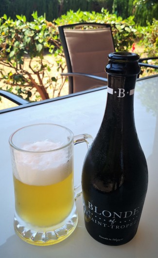 Blonde of Saint Tropez