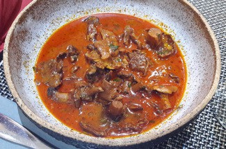 Cantarelas con salmorejo canario