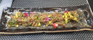 Tartar de atún y aguacates