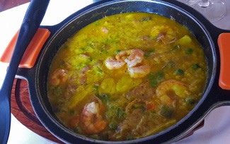 Arroz Marismeño con chipirón, pescado, gambas y jamón