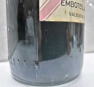 Botella con "costura"