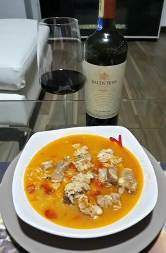 Con el caldoso de costilla