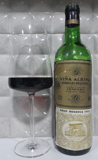 Viña Albina Gran Reserva 1964
