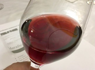 Color del vino en la copa