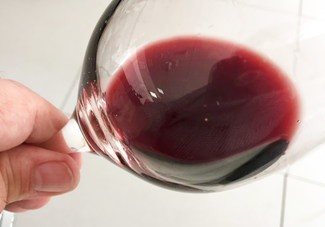 Color del vino en la copa