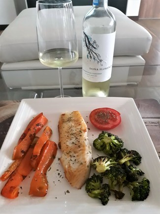 Con la tilapia y las verduras