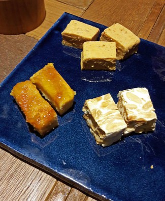 Petits fours : Turrones