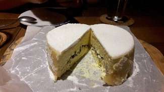 Postres : Pastel de brie con trufa melanosporum