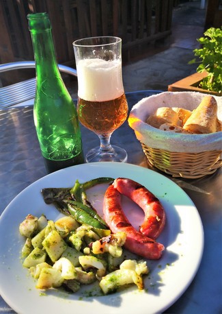 Con el plato combinado, mar y montaña.