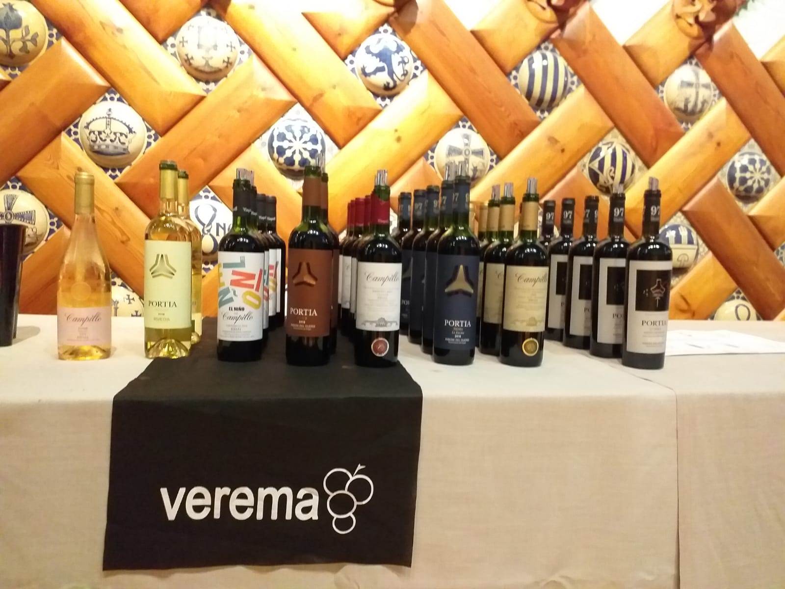 Bodegas Campillo y Bodegas Portia: un diálogo entre Rioja y Ribera en Grupo Faustino.