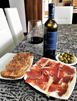 Con el jamón ibérico de bellota