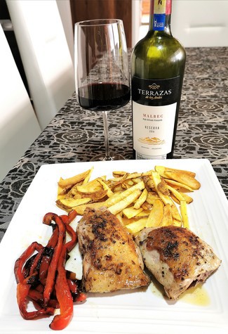 Con los contramuslos de pollo