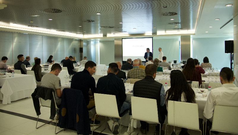 Península Vinicultores en la Experiencia Verema València 2020: En busca de vinos que merecen ser bebidos