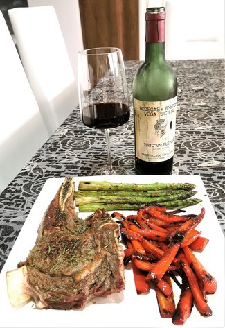 Con el chuletón cuencano