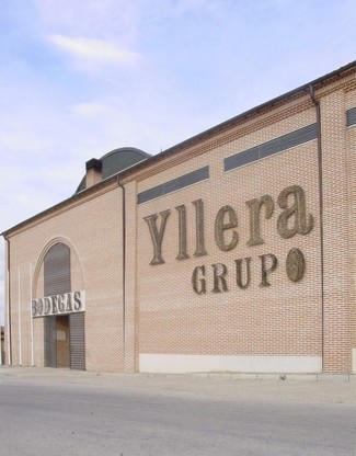 Bodegas Grupo Yllera y la escuela universitaria INEA firman un convenio de colaboración