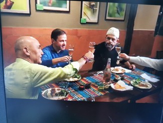 Brindis en fantástica compañía