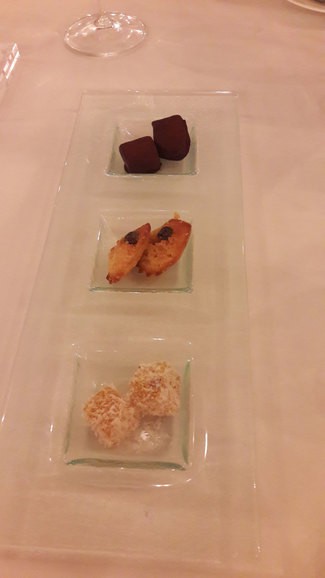 Petits-fours