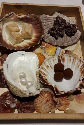 Petits fours