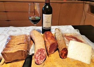 Con la tabla de embutidos