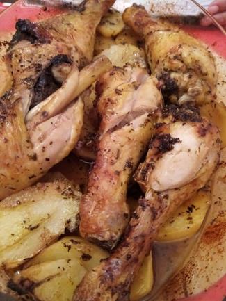 Muslos al horno con patatas