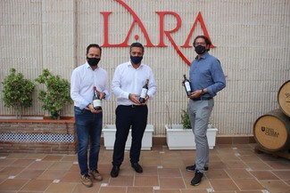 Bodegas Lara comienza la distribución de las bodegas de Familia Luis Cañas en la provincia de Málaga