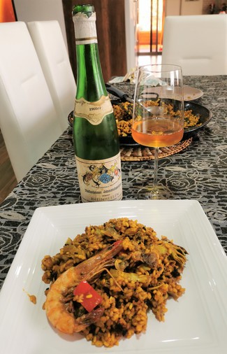 Con el arroz de langostinos y almejas