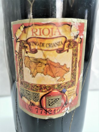 Vino de "crianza" je,je...