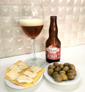 Con el brie y las aceitunas