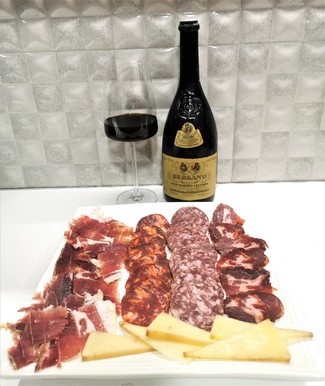 Con el jamón, los embutidos y el queso al PX