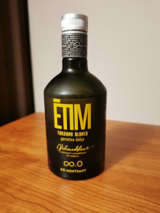 Etim Tardana blanca 2018