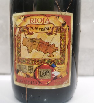 Vino de "crianza" je,je...