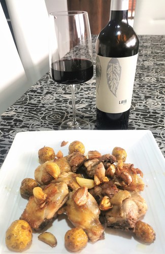 Con el pollo al ajillo y las papas chaucha