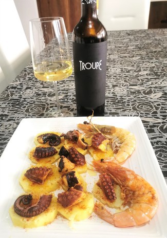 Con el pulpo a feira y los langostinos XL